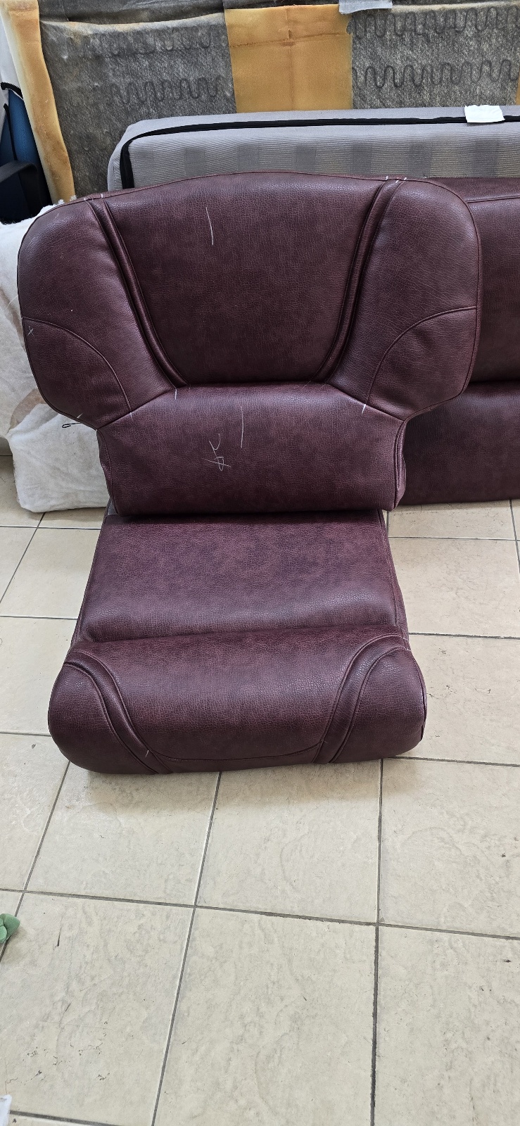 /user/s/samsungsofa/editor/2412/aa0cb128fd320916657f86d636252fb1_1735562478_6598.jpg 이미지크게보기